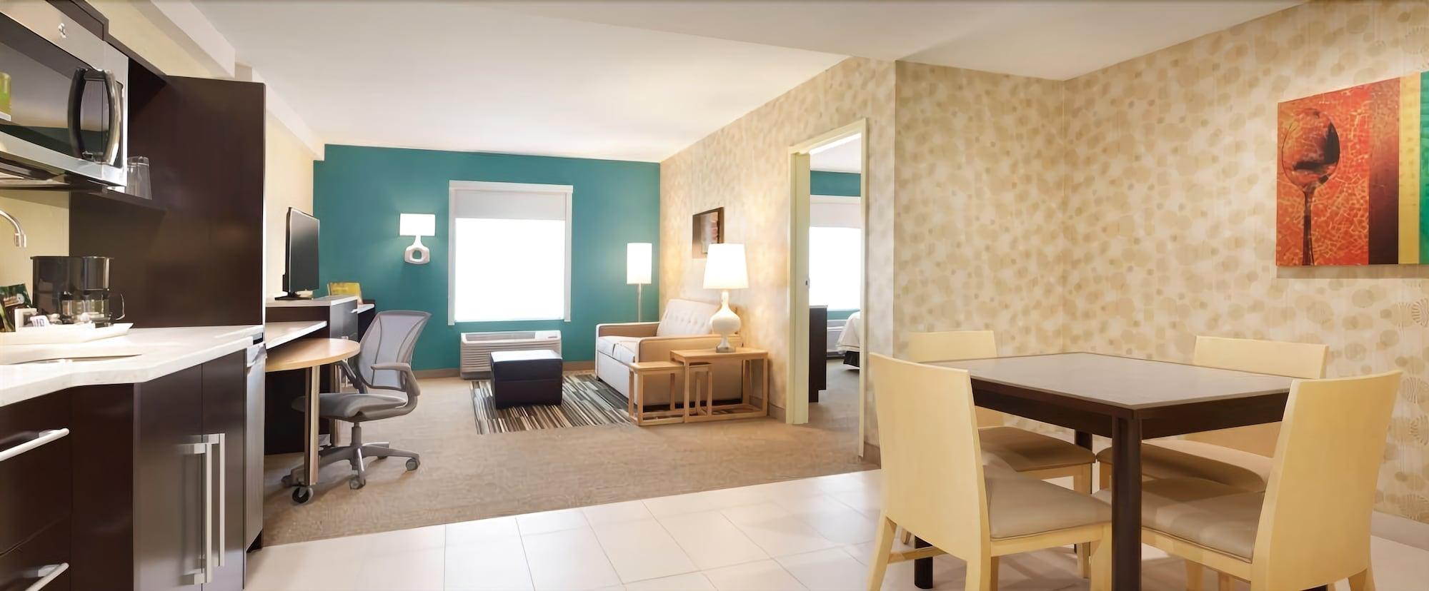 Home2 Suites By Hilton El Paso Airport Bagian luar foto