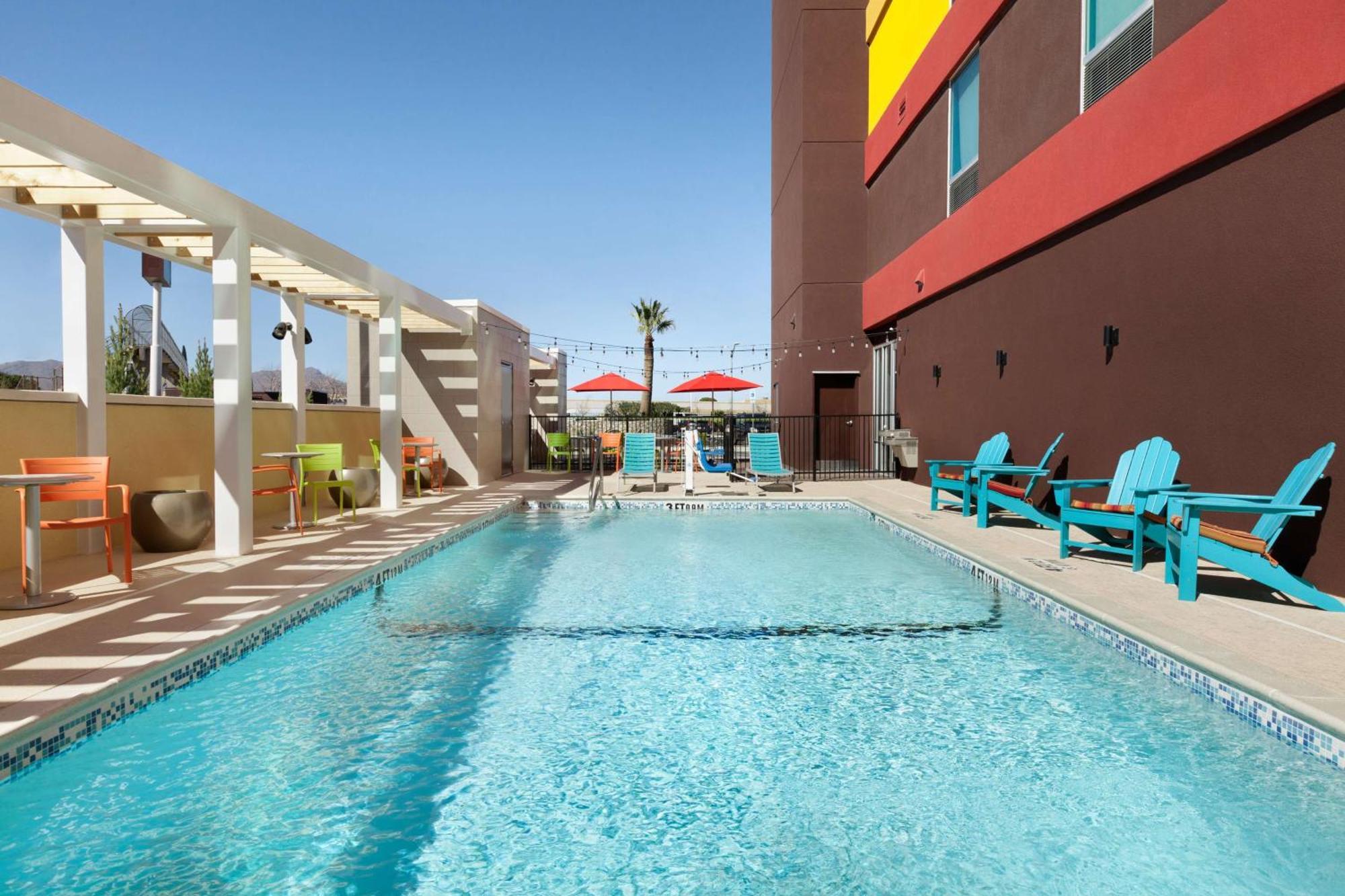 Home2 Suites By Hilton El Paso Airport Bagian luar foto